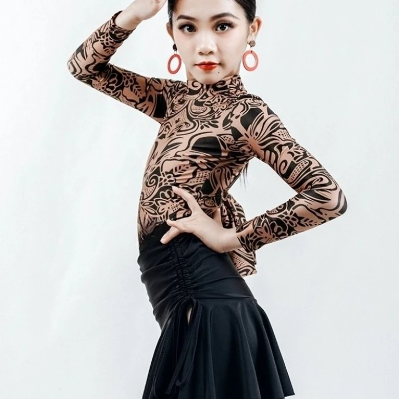 Ensemble de robe de danse latine pour filles, col haut, manches longues, dos nu, justaucorps, jupe noire, Costume d'entraînement de danse de Cowboy Cha-cha Samba