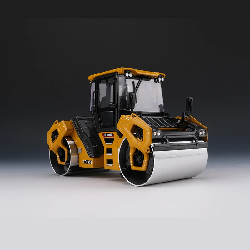 XD135T XCMG double drum road roller mental alloy 1:25 mini static display model