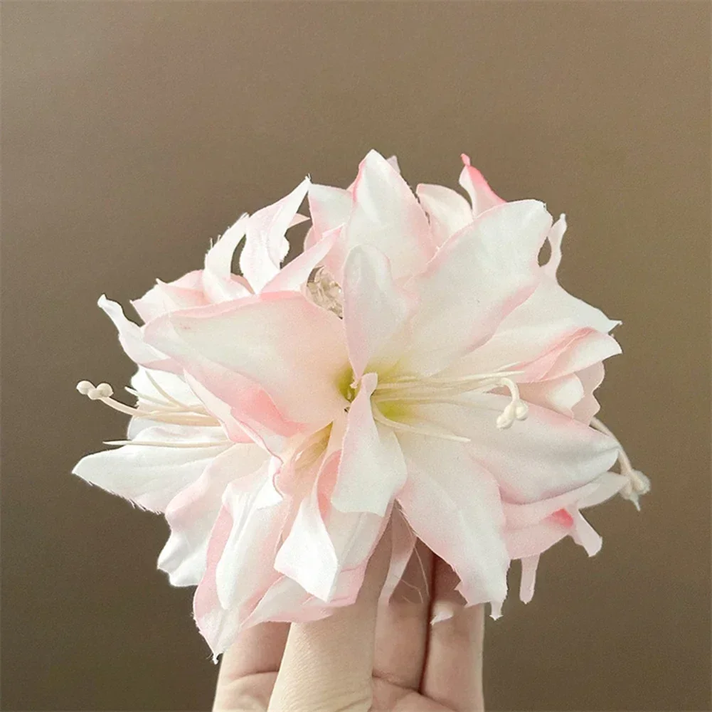 

Outdoor Activities 24*15*4 Beach Vacation Cute Vibrant Hair Clips Box Portable Hair Clips Compact And Portable