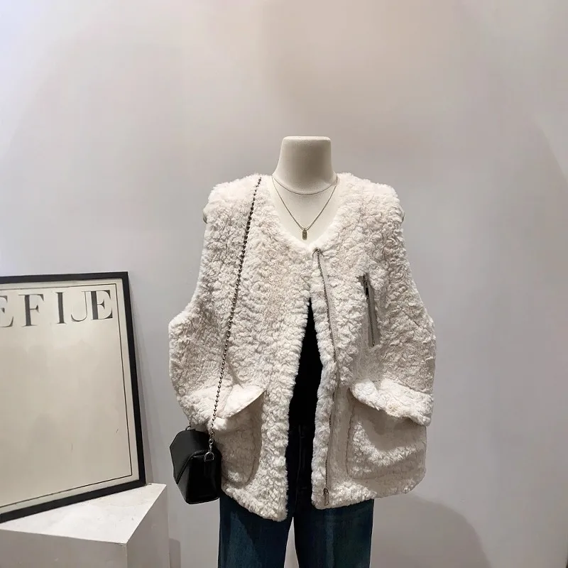 

Свободный жилет из овечьей шерсти большого размера, 250 Pou Small Fraance, модный жилет с интегрированной кожаной и меховой отделкой, с наплечными подушками