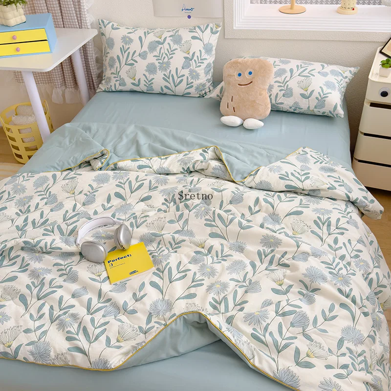 SRETNO New Summer Cool Thin Wadding Blanket, Filled with Soybean Fiber Skin Friendly Children's Air Conditioner Quilt Comforter
