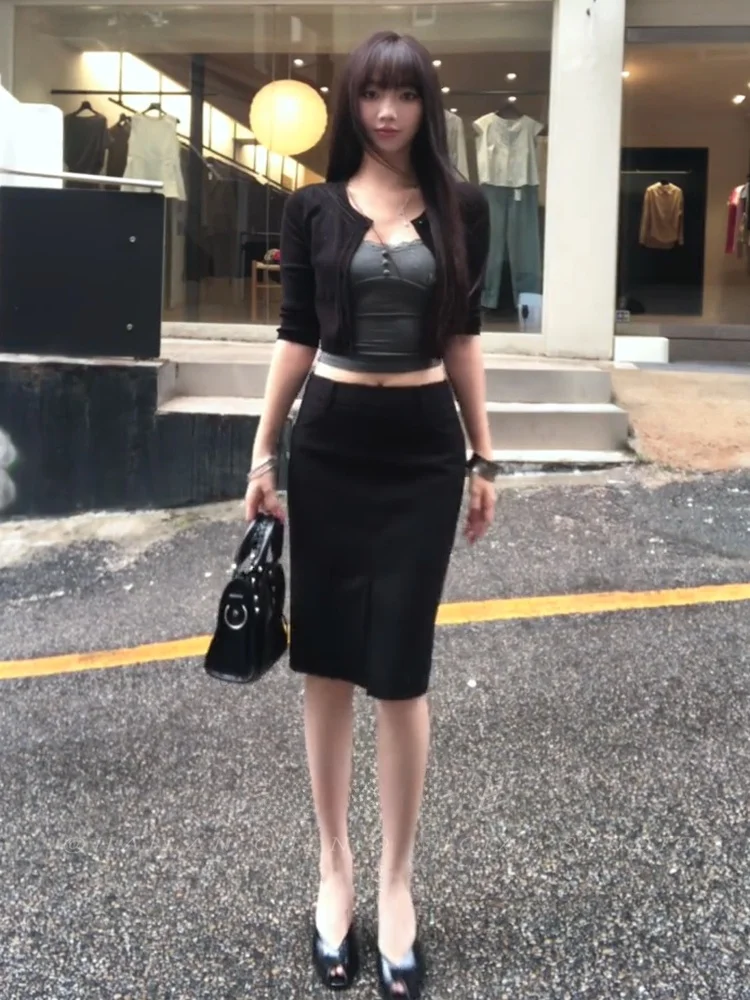 

Slimming High Waist Asymmetrical Hemline Straight Skirt for Women Summer Commute Business Casual Black Mid-Length