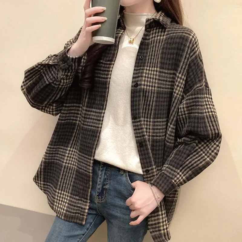 2023 Autumn/Winter Vintage Temperament Large Casual Korean Women Clothes Versatile Lapel Plaid Long Sleeved Shirt Coat