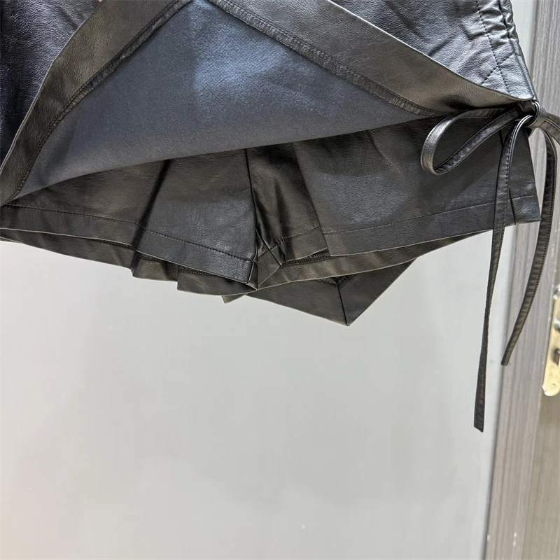 غير النظامية حزام تصميم فتاة حار بو الجلود نصف تنورة المرأة الخريف الشتاء مزاجه الجديد التخسيس ألف خط تنورة قصيرة