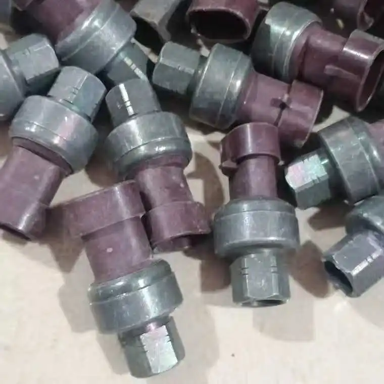 

P93CAA360 5010261MX 5011150MX pressure switch sensor