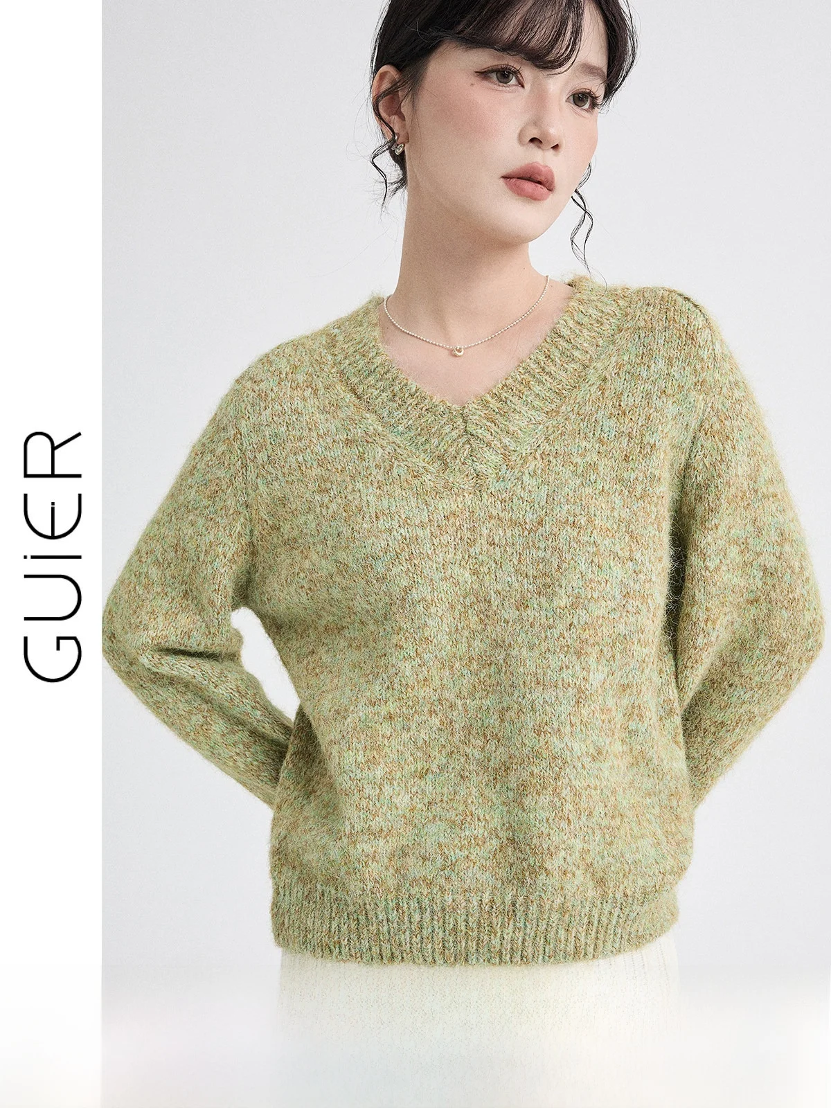 

Женский вязаный свитер Guierv с V-образным вырезом, свободный крой, повседневный стиль, зима 2025, новая дизайнерская коллекция, универсальный модный топ
