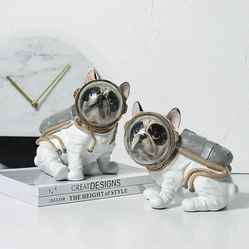 2024 Resin Astronaut Bulldog Statue Vintage Space Puppy Sculpture Home Living Room Decor Art Collection Ornament Souvenir Craft