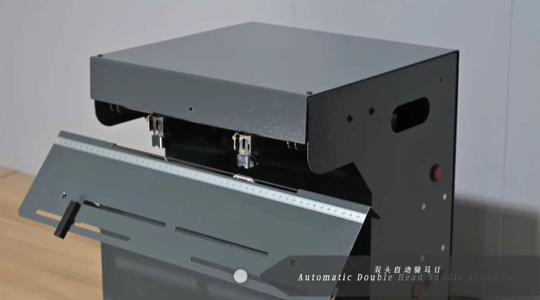 Electric 40W Dual Head 120 Books/Min For Booklet Magazine Binding 1-5mm Thickness 110V-220V Automatic Saddle Staple Machine