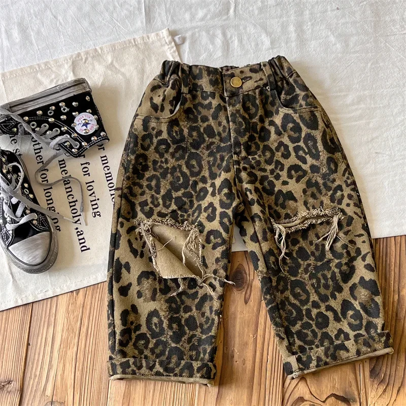 Children Pants Korean Boys 2024 Girls Leopard Print Fashionable Ripped Pants Loose and Casual Wide Leg Pants Elastic Waist