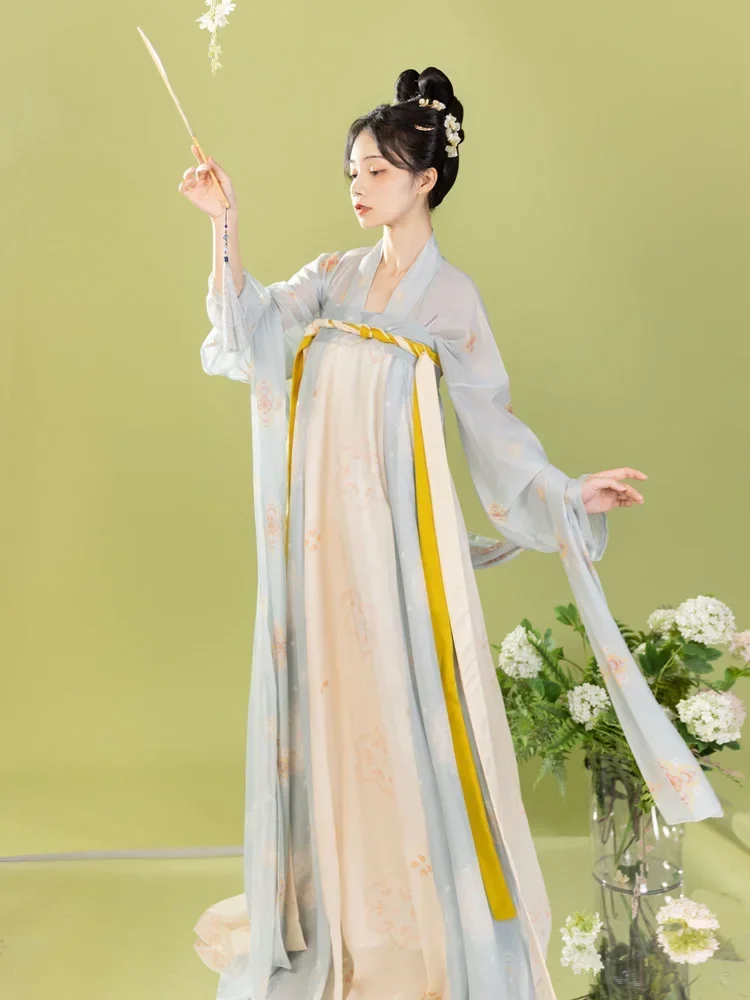 Princess Goddness Hanfu Women Chinese Traditional Embroidery Stage Dance Dress Fairy Cosplay Costume Gradient Cosplay Suit