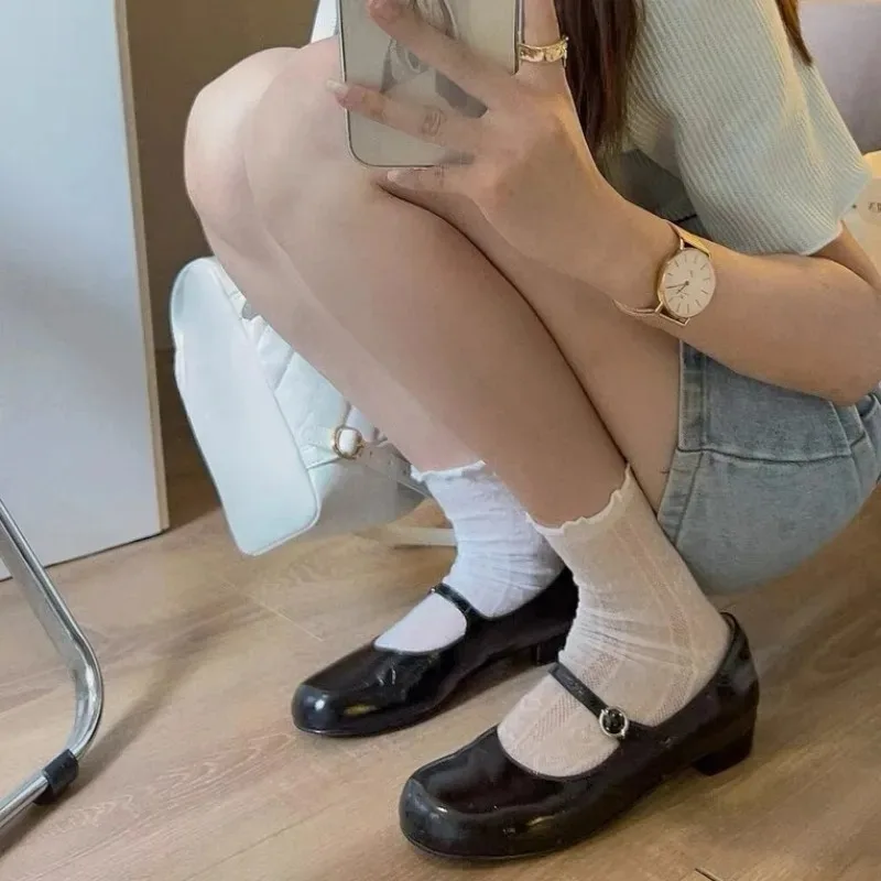 Kaus kaki jala musim panas manis untuk wanita Ruffles katun renda berongga bersirkulasi Mode Lolita ultratipis stoking tabung Tengah