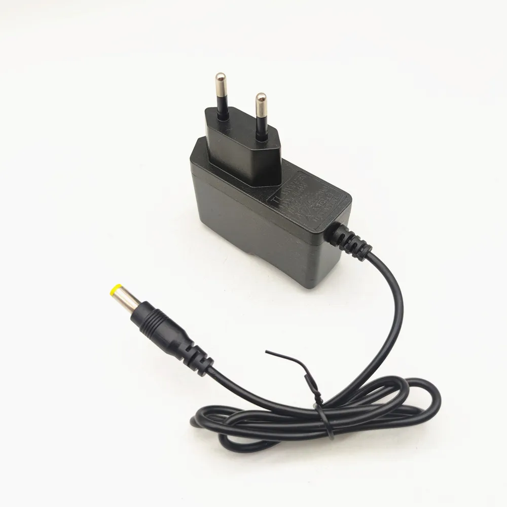 

New 12.6V 1A 3S 3.7V Lithium Battery Charger DC:5.5*2.1mm 12V Portable Power Adapter Screwdriver Tool Accessories