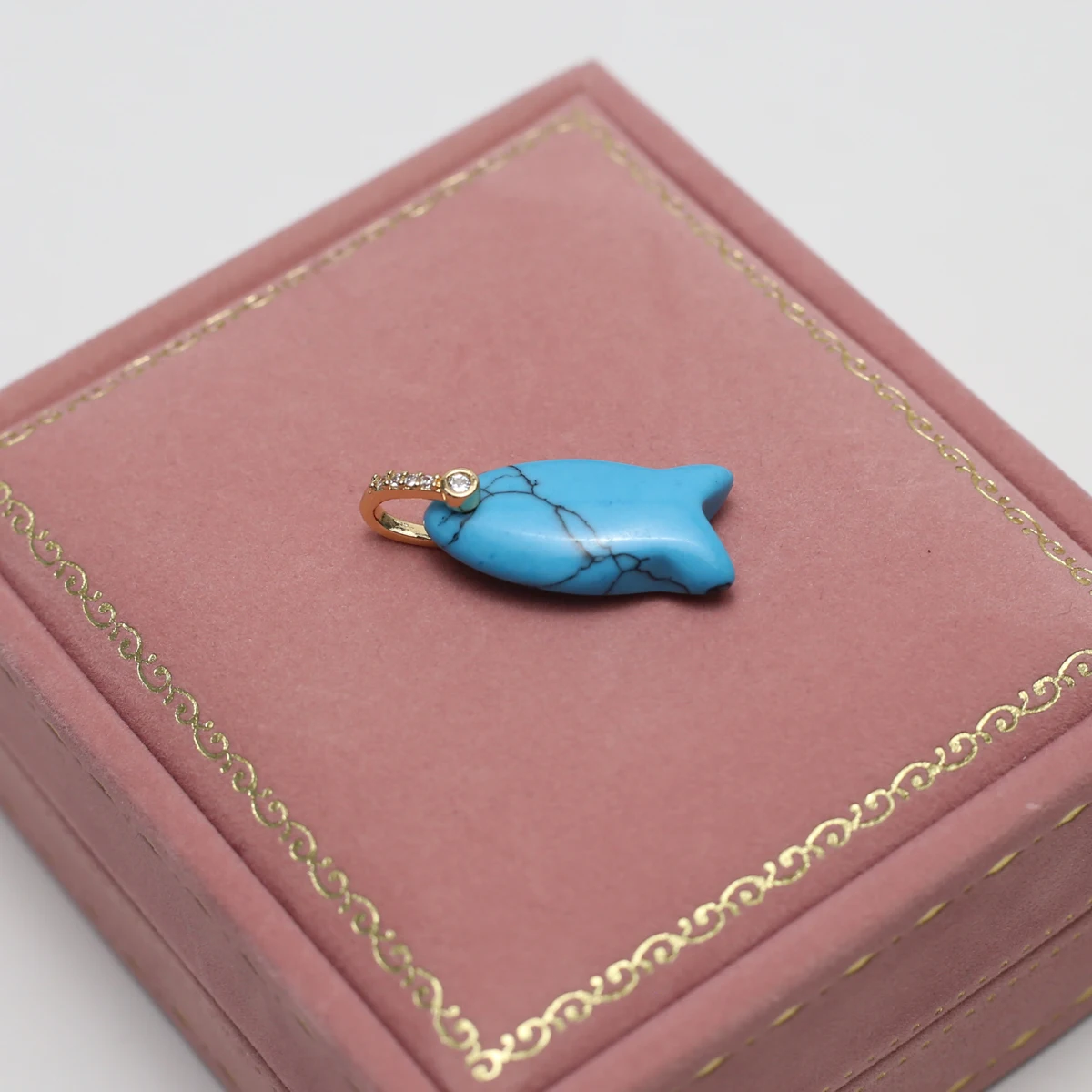 

5pc Natural Stone Pendants Gold-plated Amethyst Turquoise Fish Pendant for Jewelry Making Diy Women Necklace Earrings Gifts