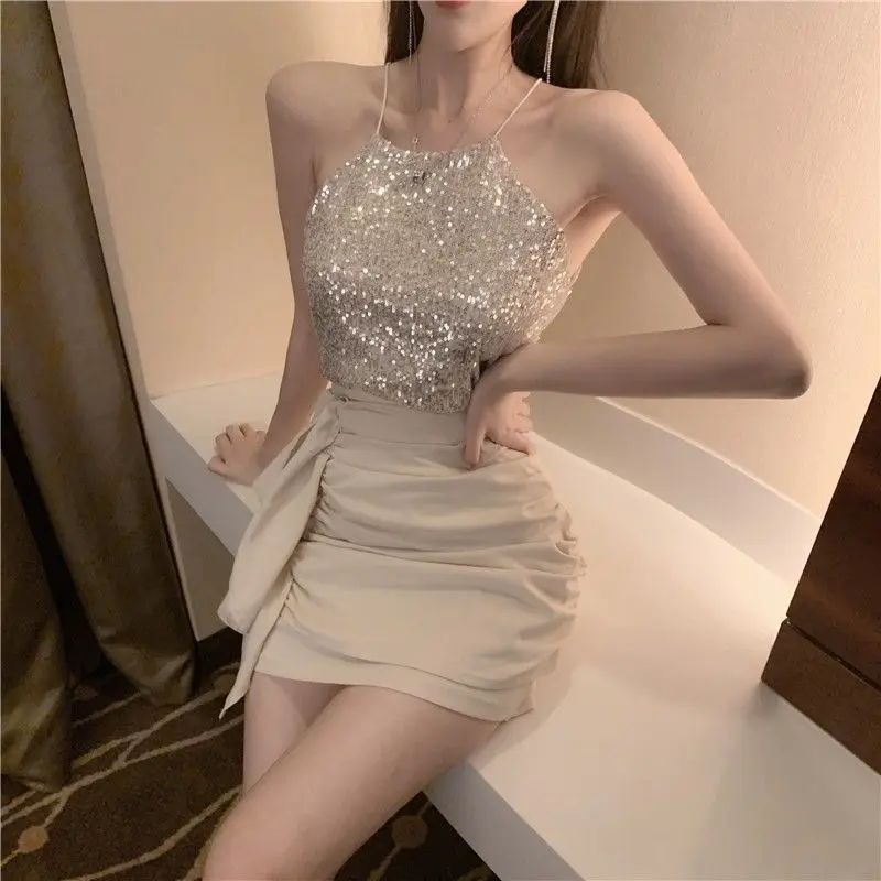 Shiny Sequin Strap Women's 2023 Summer New Fashion Sexy Dancing Heart Mechanism Neck Hanging Base Tank Top Outerwear Trendy