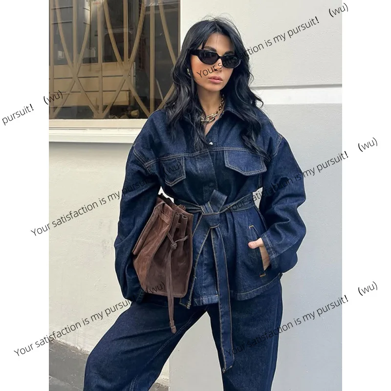 

Lapel denim lace-up two-piece set, popular in Europe and America, fashionable, casual and retro.