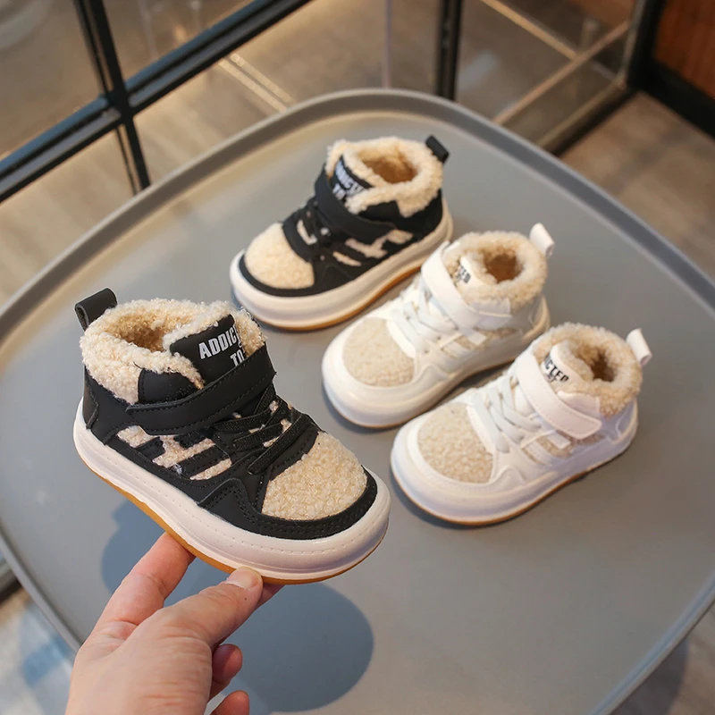

Kids Ankle Boots Suede Warm Hook&loop Children Short Boots Soft Sole 2025 Winter New Children Fashion Boots Round Toes Non-slip