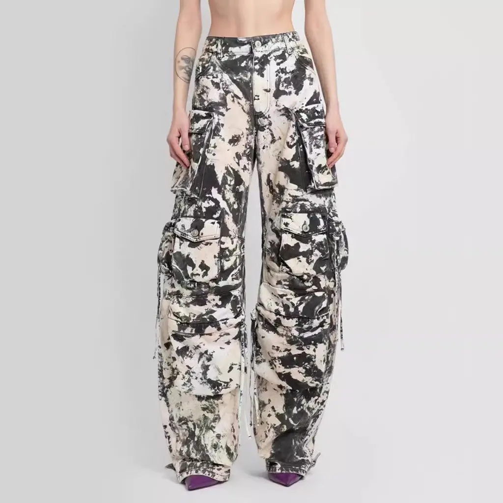 

Women's Casual Camouflage Printed Straight Jeans Multi-Pocket Hip Hop Workwear American Street Style Early Spring Fashion