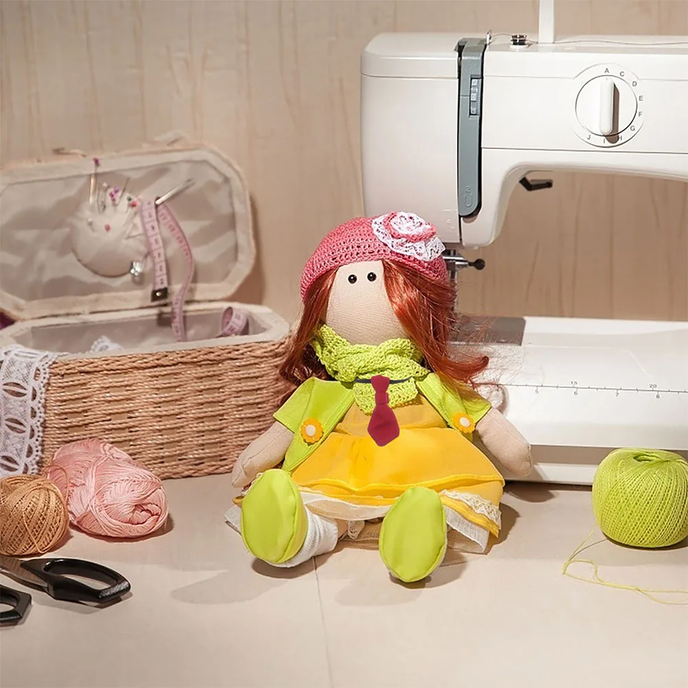 

2Pcs Tiny Bowtie Charming Decoration for Kids Play House and Office Desk Red Mini Bowtie Miniature Scene Model