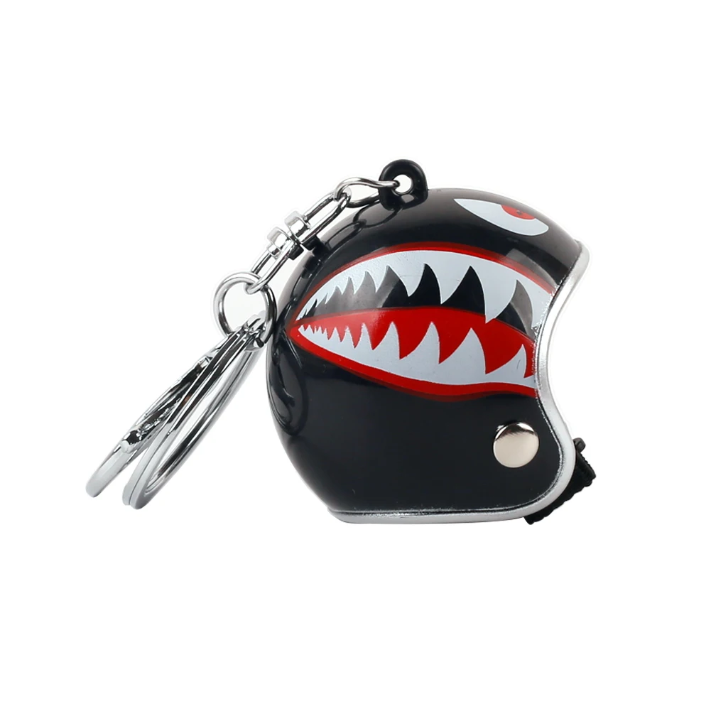 2pcs Mini Shark Mouth Motorcycle Helmet Keychain Vintage Flying Tigers Biker Helmet Pendant Cool Bag Charm for Riders Collectors