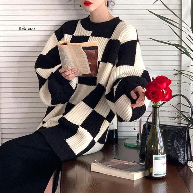

Women Oversized Sweater Black White Plaid Cardigan O-Neck Loose Korean Design Autumn Winter Top Soft Warm