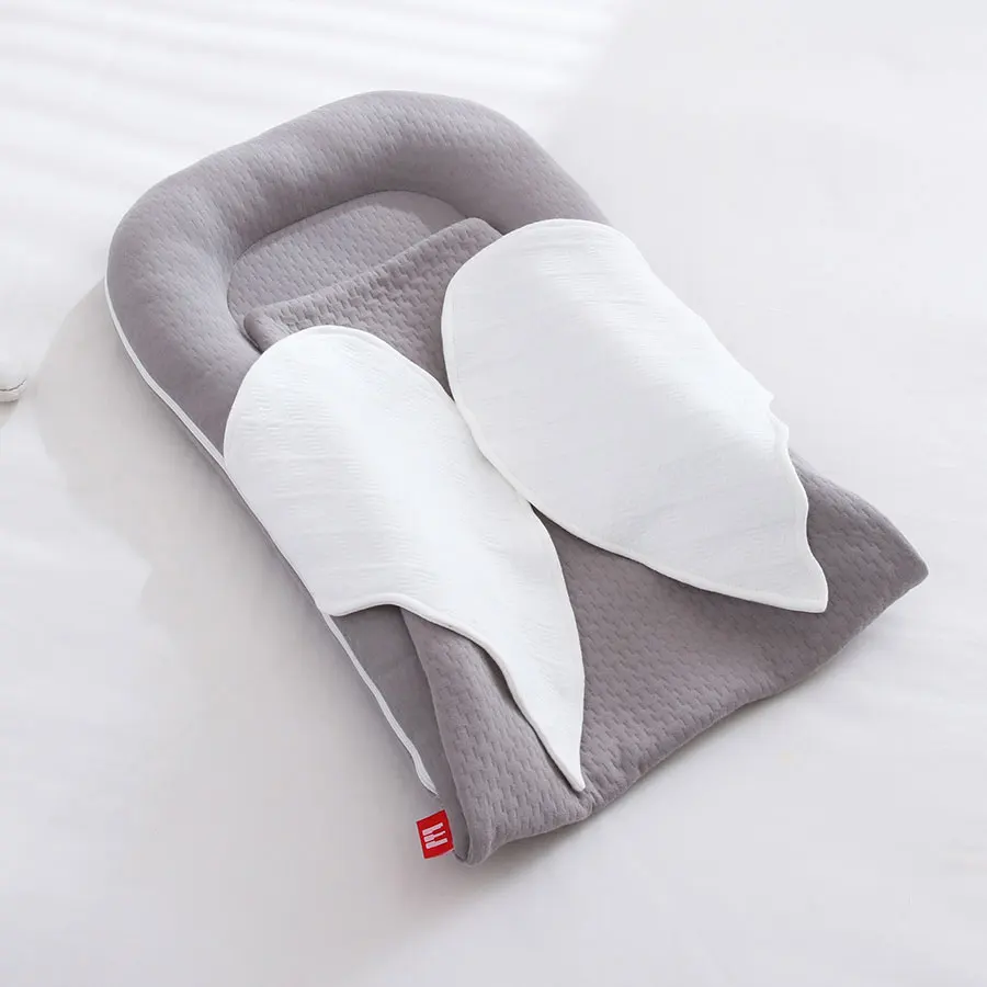 Cama na cama almofada de dormir do bebê asas dobráveis ninho do bebê confortável berço de dormir respirável e ferramenta calmante