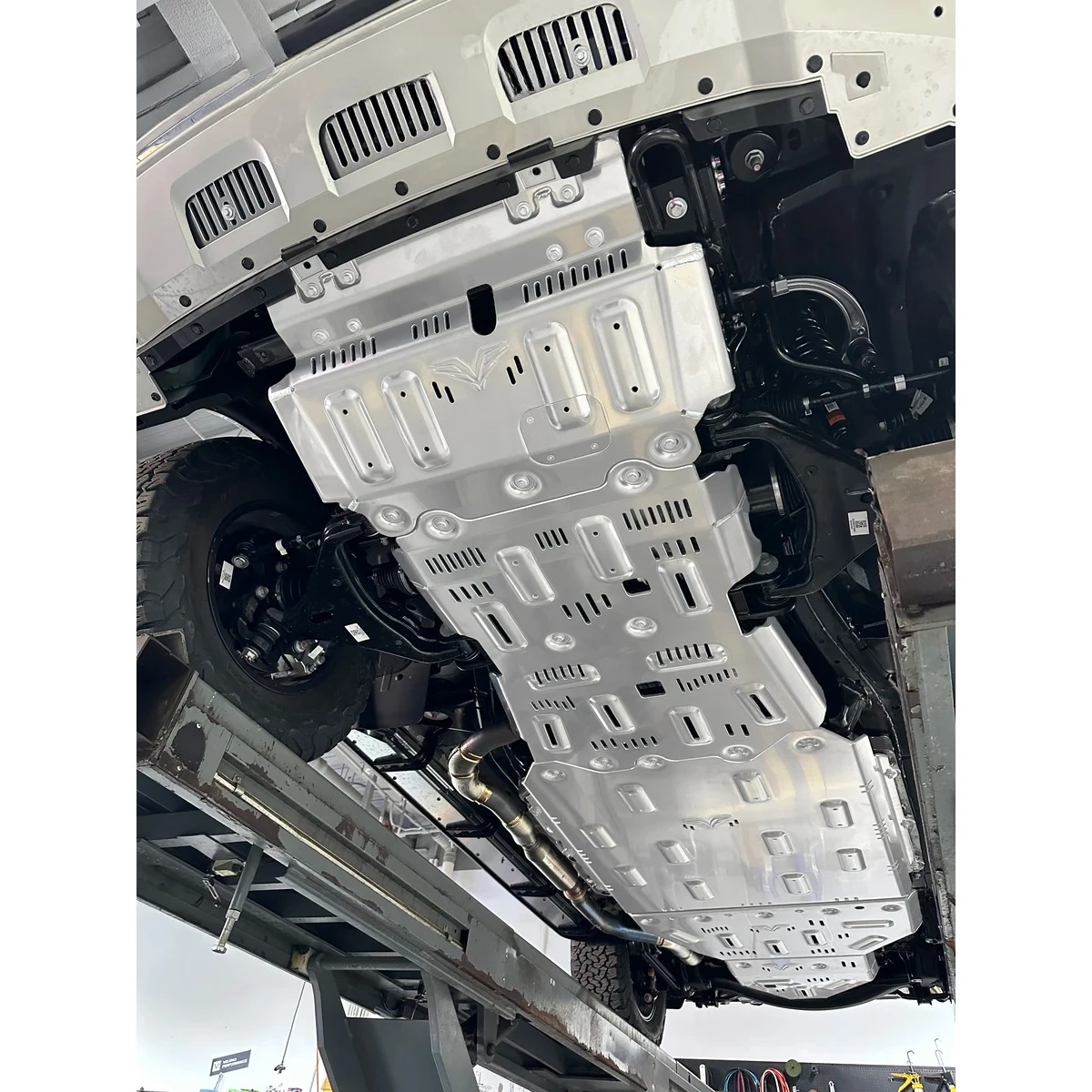 

FK Al-Mg Alloy Skid Plates Set Perfect Fit For GWM TANK 500-HI4Z Covers Radiator Engine Gearbox Transfer Case Fuel Tank