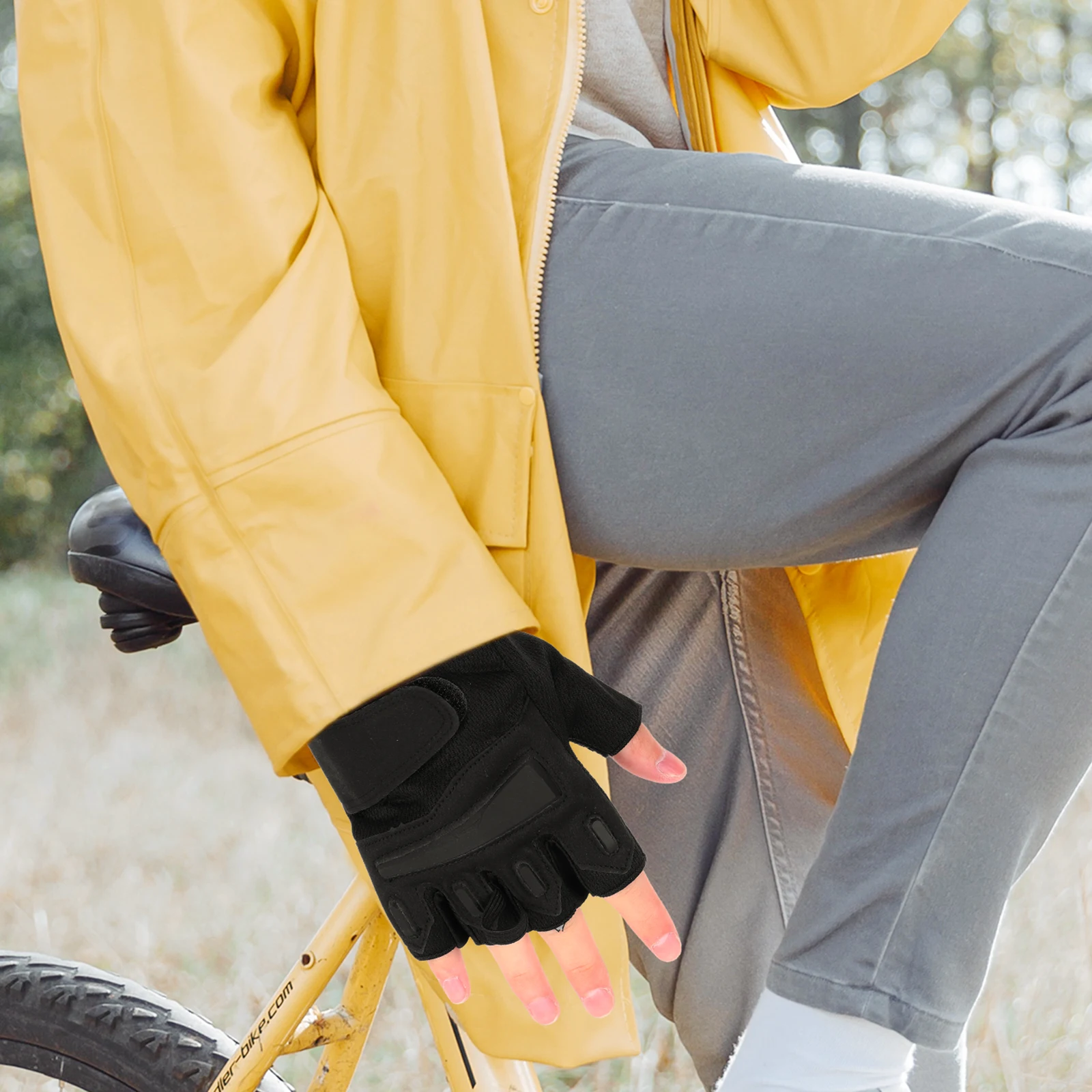 

Cycling Gloves Black Nylon Sports Mittens Bike Cushion Shock Absorbing Half Finger Workout Fitness Climbing Mountaineering