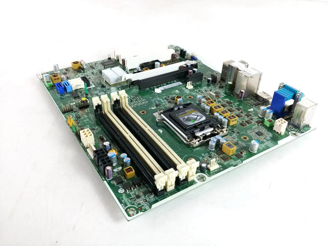 656941 -001 Voor HP Elite 8300 Desktop Moederbord 657096 -001 657096 -501 LGA1155 Moederbord 100% getest