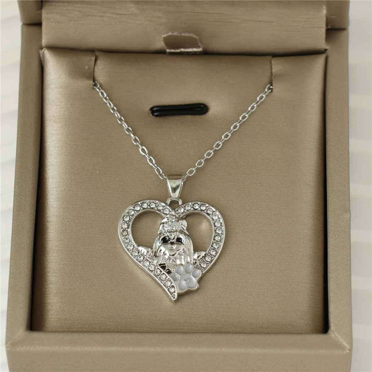 1Pc Cute Heart Shape Shih Tzu Rhinestone Necklace Exquisite Pet Puppy Memorial Jewelry Dog Lover Holiday Birthday Gift