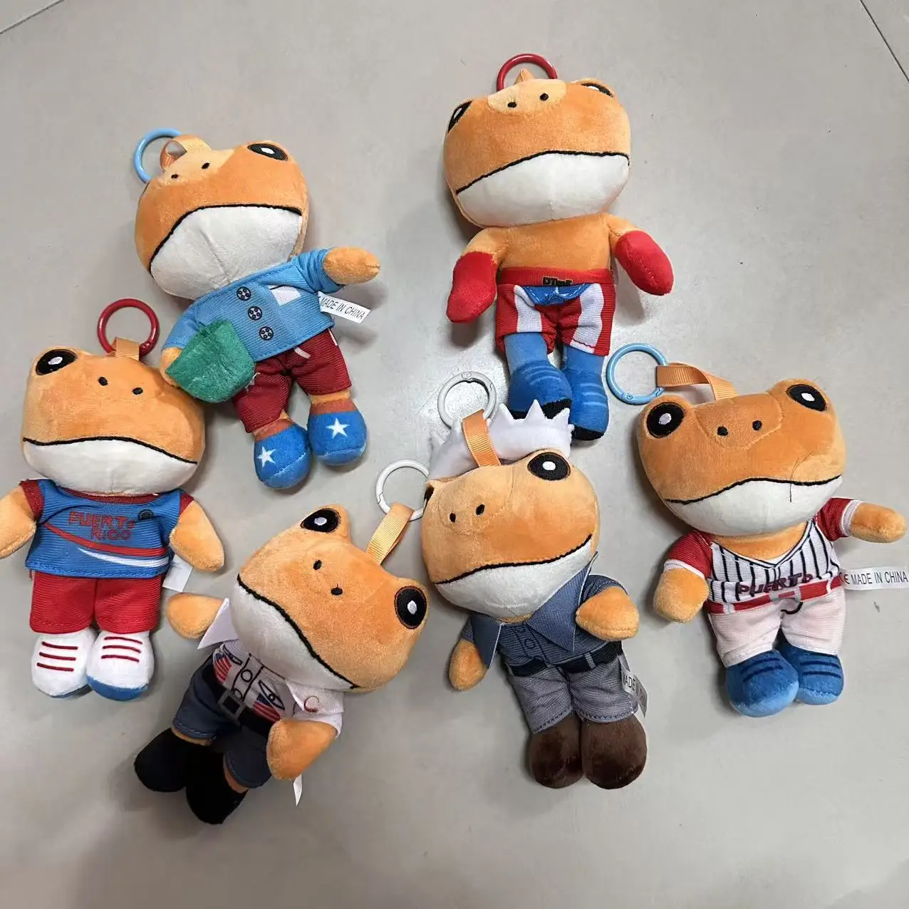 

Style Puerto Rican Frog Stuffed Animal,Bad Bunny El Sapo Concho Plush Keychain Toy,Unique Rare Collectible Gift for Fans, birthd