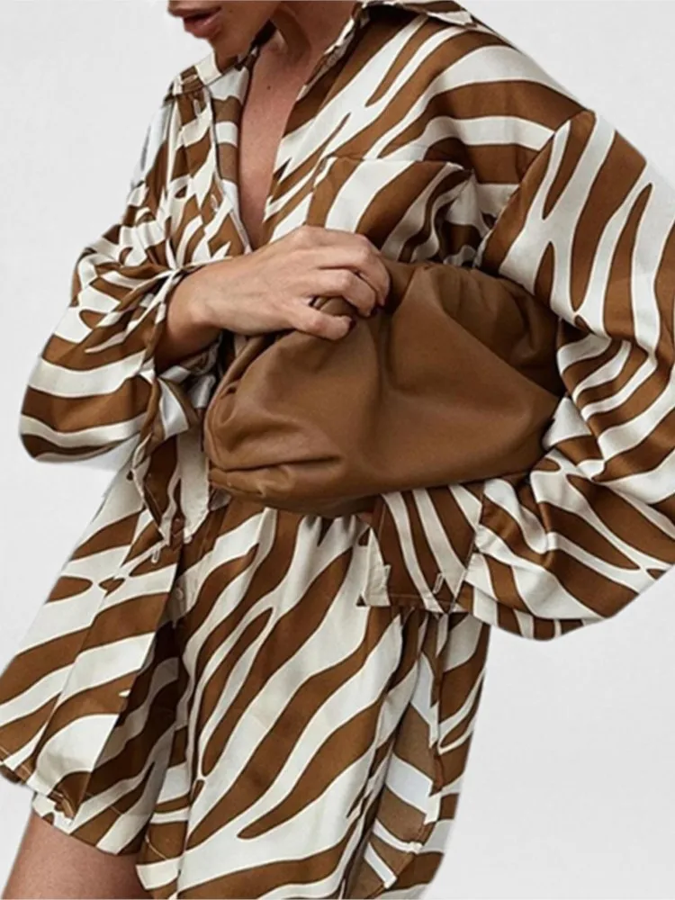 

Women Fashion Loose Stripe Print Two Piece Sets 2025 Spring Autumn Casual Lapel Button Shirt + High Waisted Shorts Set Female