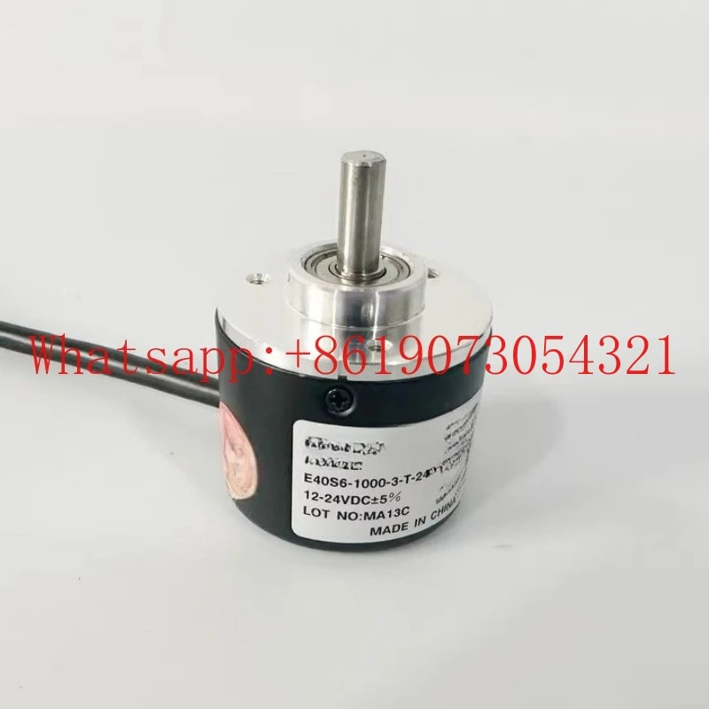 

Инкрементальный поворотный энкодер E40S6-1000-3-T-24
