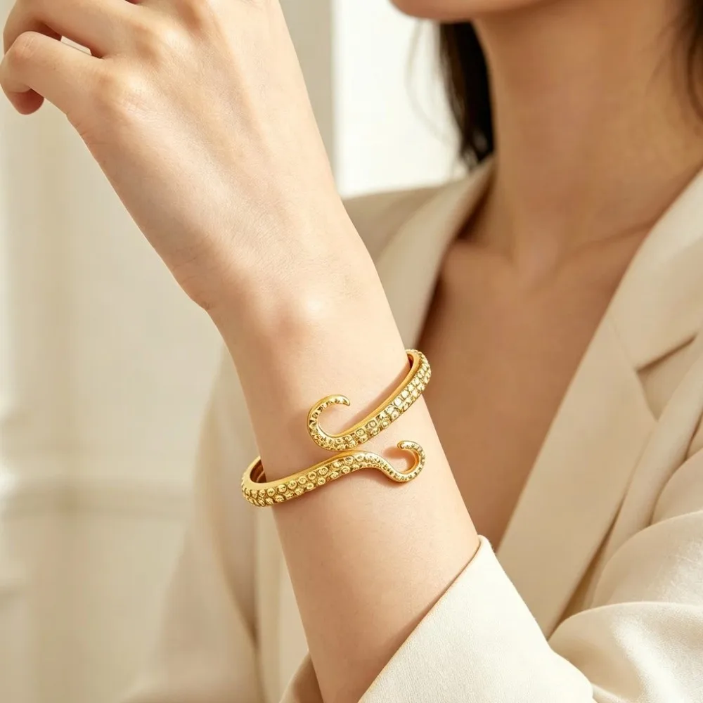 Animal Vintage Octopus Gothic Bracelet Antique Carve Gold Silver Plated Cuff Bracelet Octopus Tentacles Gothic Bangle for Men