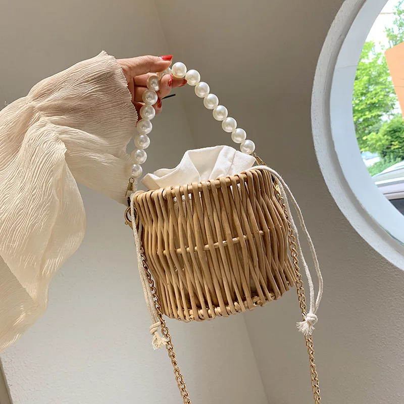 Straw Crossbody Tote Bags for Women Rattan Woven Purses and Handbags Ladies Pearl Beach Shoulder Hand Bag