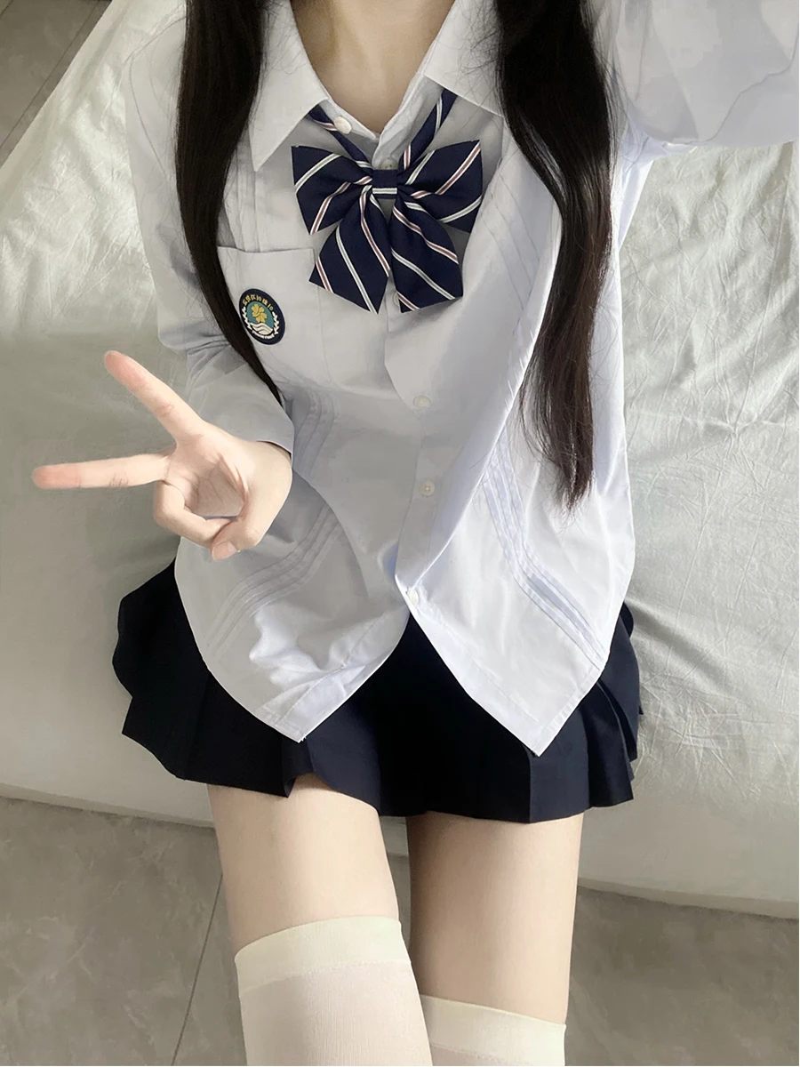 

Корейский Sle Long Sve irt Женский Оригинальный College Sle Sweet Универсальный orm irt Cherry Blossom JK Pear Medium