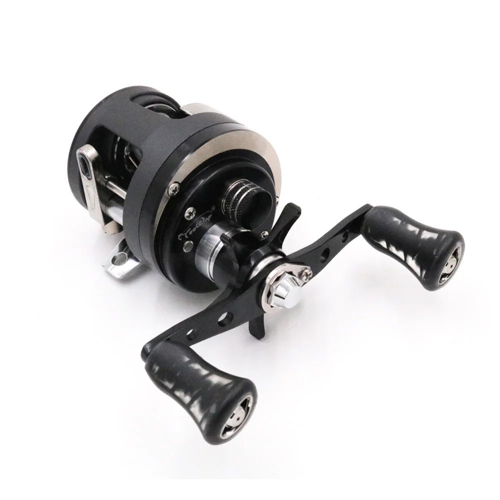 Carrete Baitcasting 7:1 ligero para lance en agua dulce y salada