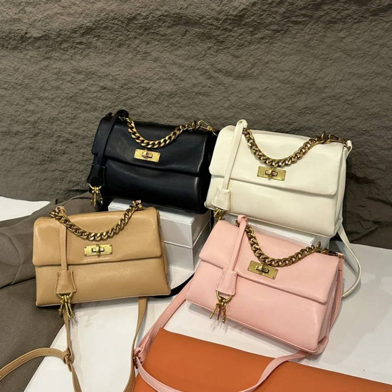 

High-End Women's Shoulder Bag Made Of Premium Leather Featuring Paris Casual Vintage Neat Daily Look​