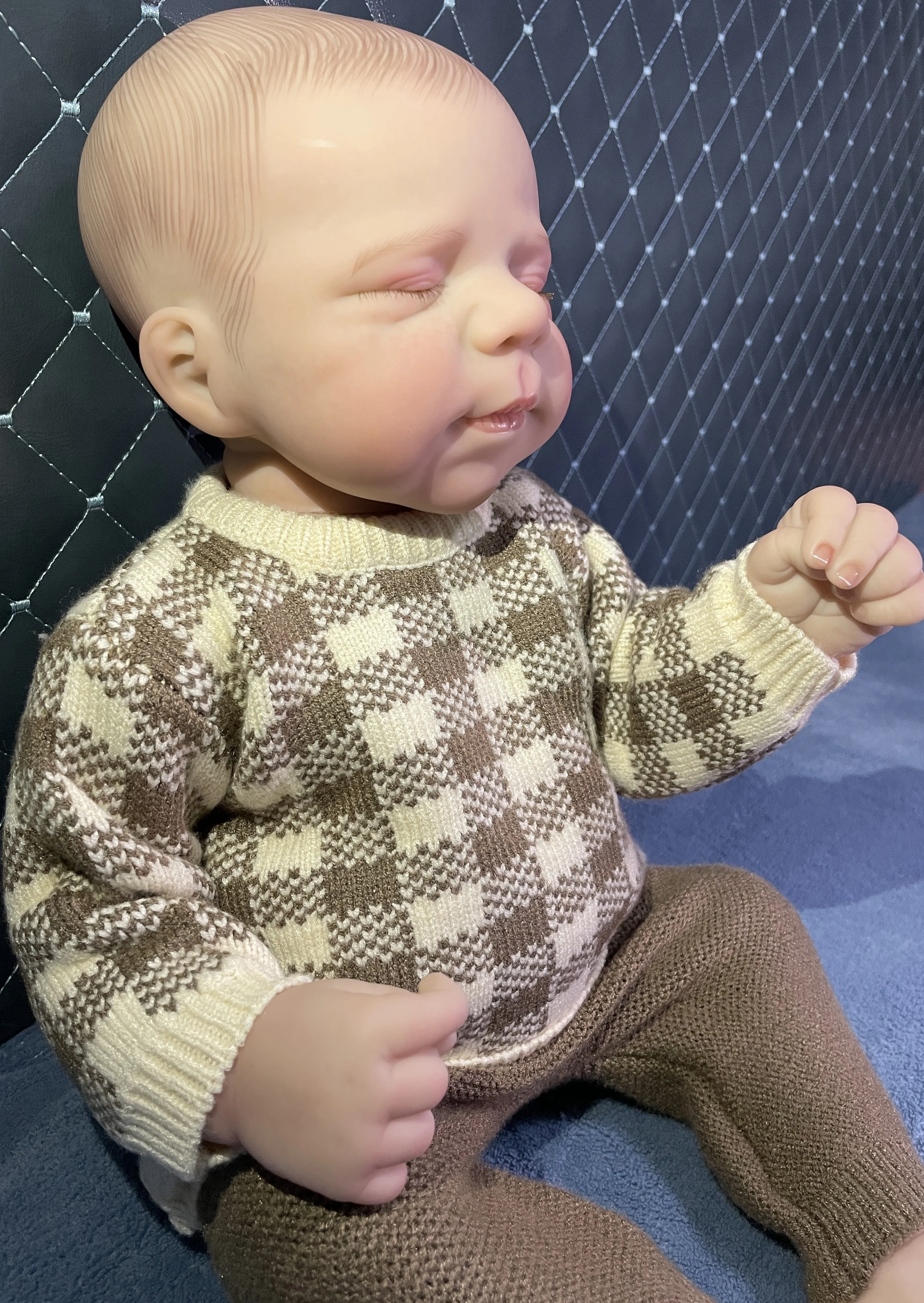 

19-дюймовая кукла реборн, паскаль в клетку, реалистичный свитер для новорожденных с ручной росписью венами и мягким телом, идеальный рождественский подарок