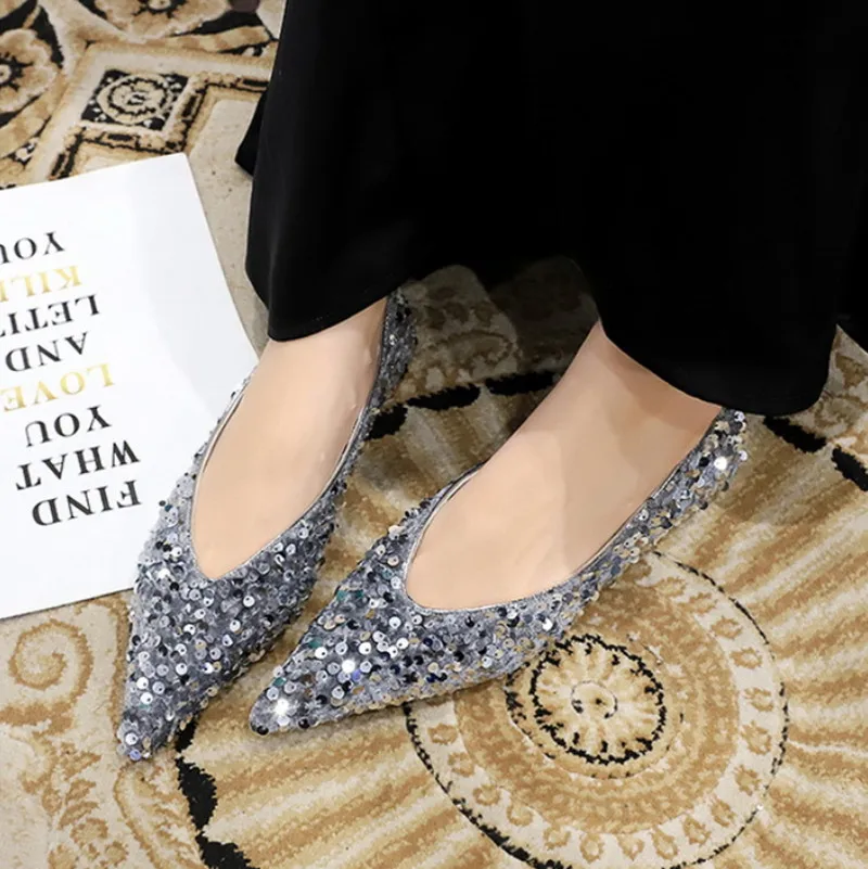 Silver Glitter Pointed Toe Flat Shoes Women Shallow Slip On 2025 Spring Autumn Soft Sole Flats Shoes Shiny Sequin Single Shoes