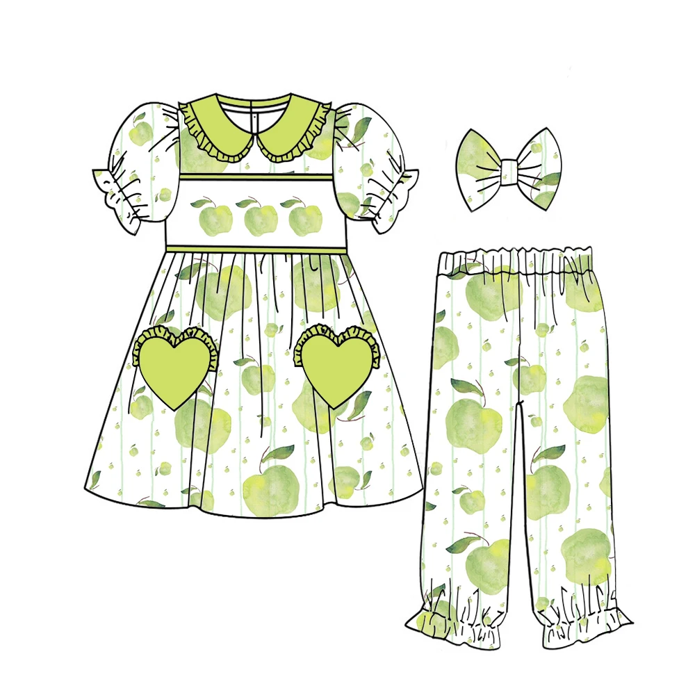 Children's pajama set for boys and girls short-sleeved tops and pants printed green apple patterns and matching children's robe