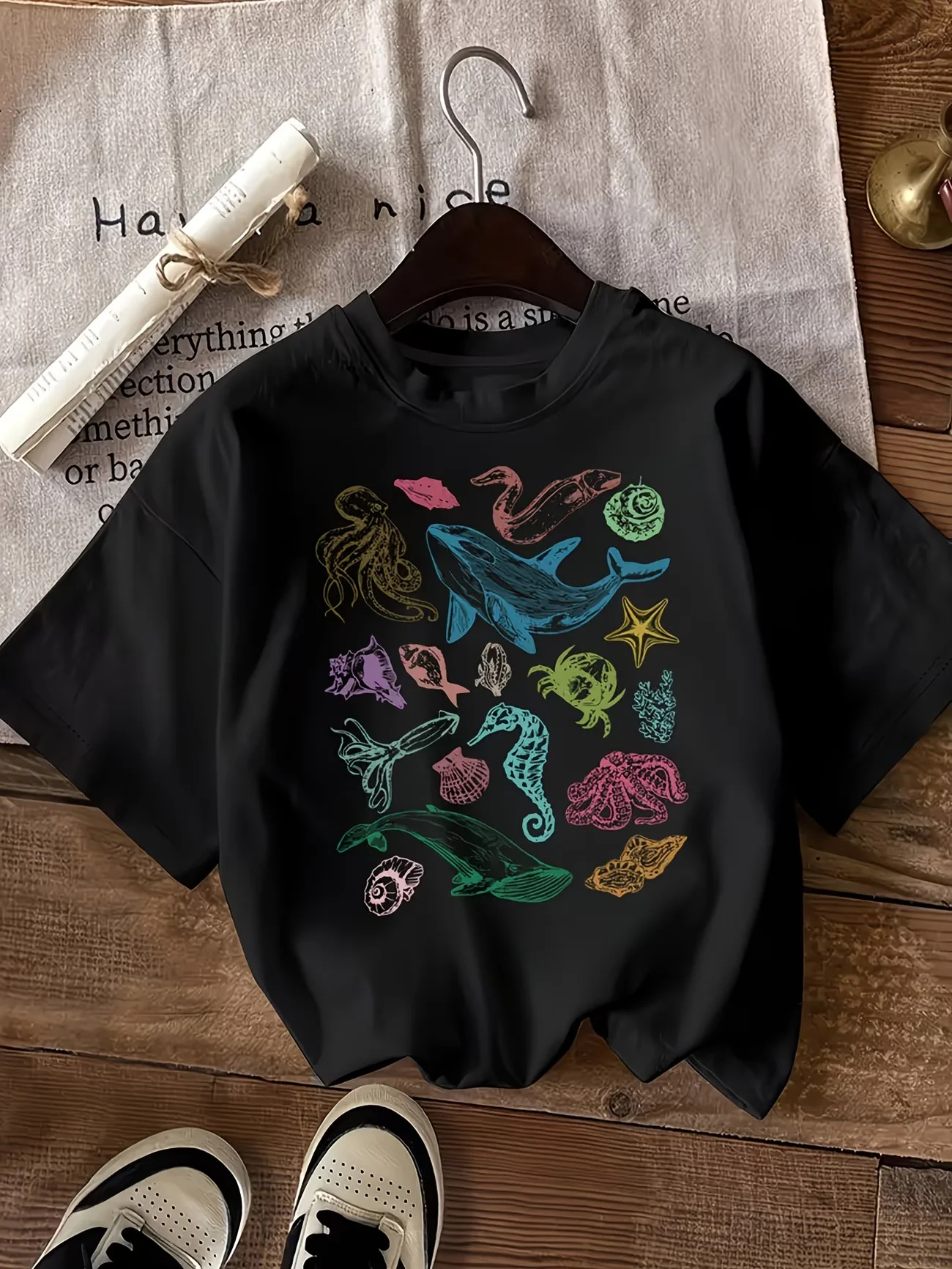 Vintage Sea Creatures Print T-Shirt Women Summer Short Sleeve Graphic Tee Marine Life O-Neck Tops Casual Fashion Women Clothing