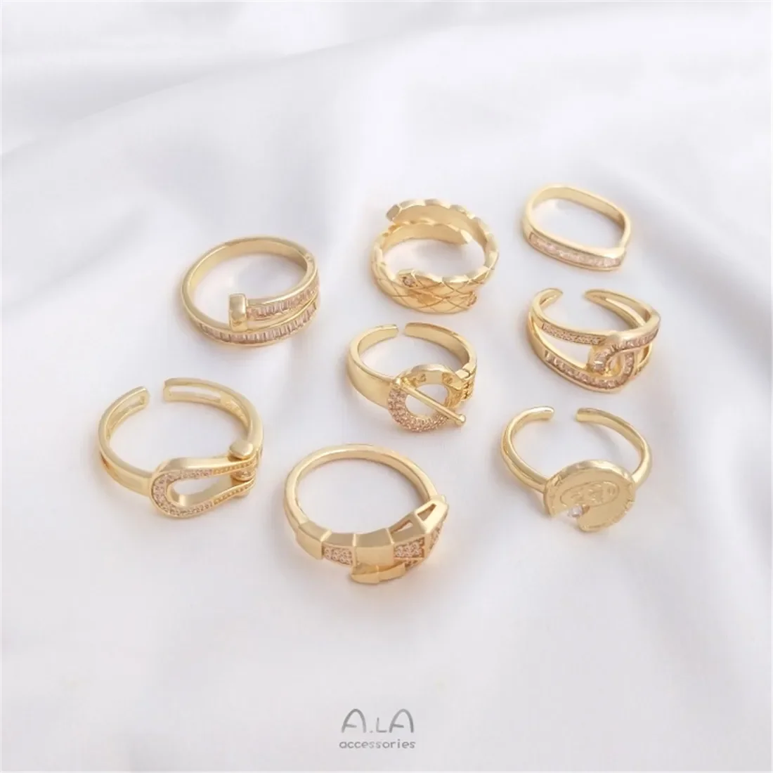 European and American 14K Gold-Color Snake Bone Nail Buckle Wide Ring Ins Simple Internet Celebrity Light Luxury Fashion B701