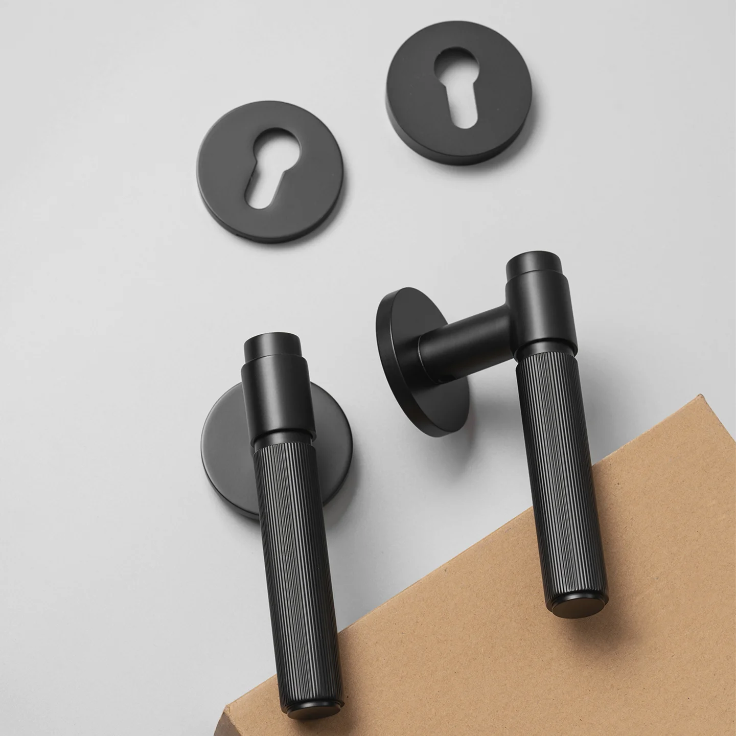 DOOROOM Brass Door Lock Set Modern Stripe Matte Black Interior Door Lock Decorative Lock Privacy Lock Passage Lock