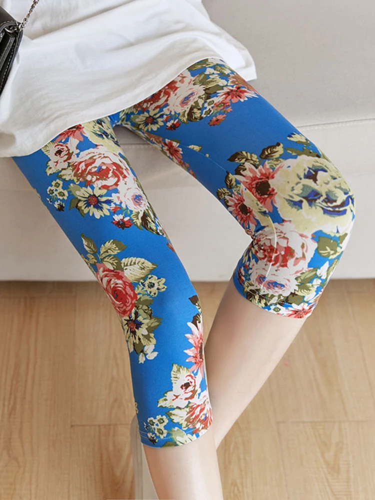 

VIIANLES 2022 Summer Capris Short Pants Elastic Floral Printed Stretch Casual Legging Female Breathable Casual Leggings Women