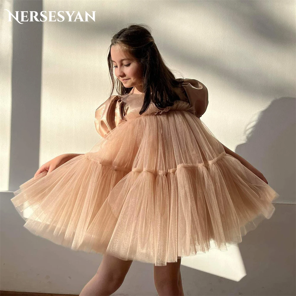 Nersesyan Champagne Tulle Fower Girl Dresses A-Line Short Puff Sleeves Party Gowns For Wwedding Birthday Dress Knee Length Solid