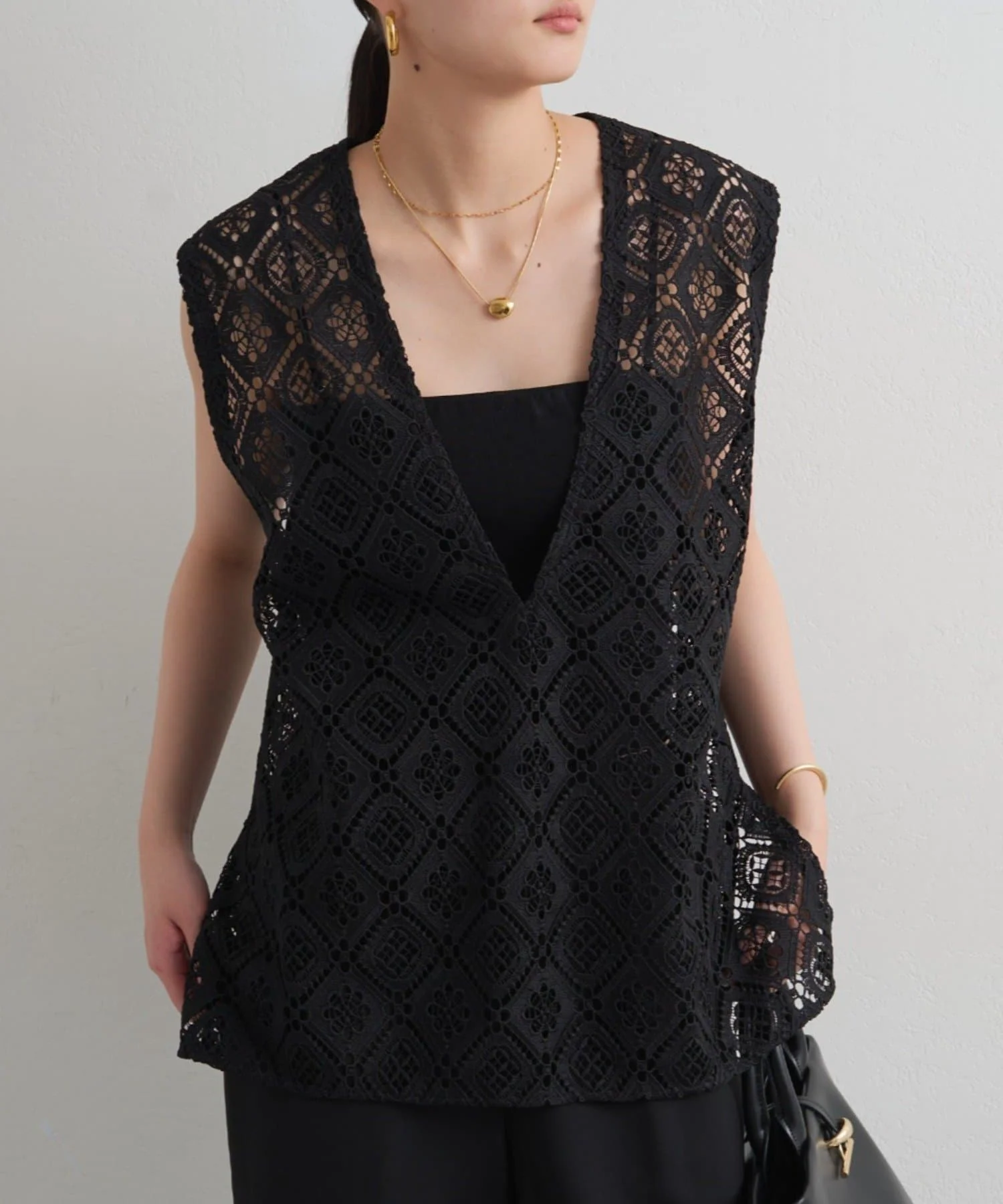 

Lace Deep V Sleeveless Top Fashionable New Arrival Lounged Brand Vest Style Summer Outerwear Regular Length Pure Color