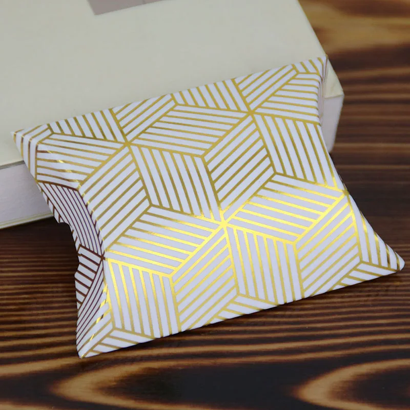 10pcs Gold Silver Bronzing Pattern Pillow Box Mini Candy Box Wedding Dragee Pillow Box Packaging For Event & Party