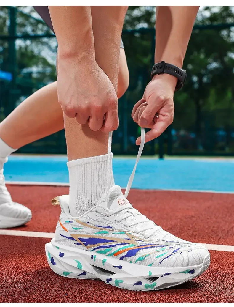 2026 High quality Ink-splashed popcorn rebound racing running shoes marathon physical training  sneakers men