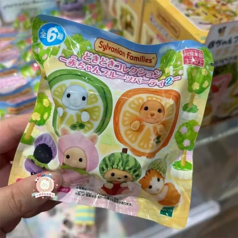 Original Sylvanian Families อะนิเมะตัวเลข Magic Camping เค้กแต่งตัวตุ๊กตาเด็กตัวเลขเครื่องประดับห้องครอบครัวชุดของเล่นเด็กของขวัญ