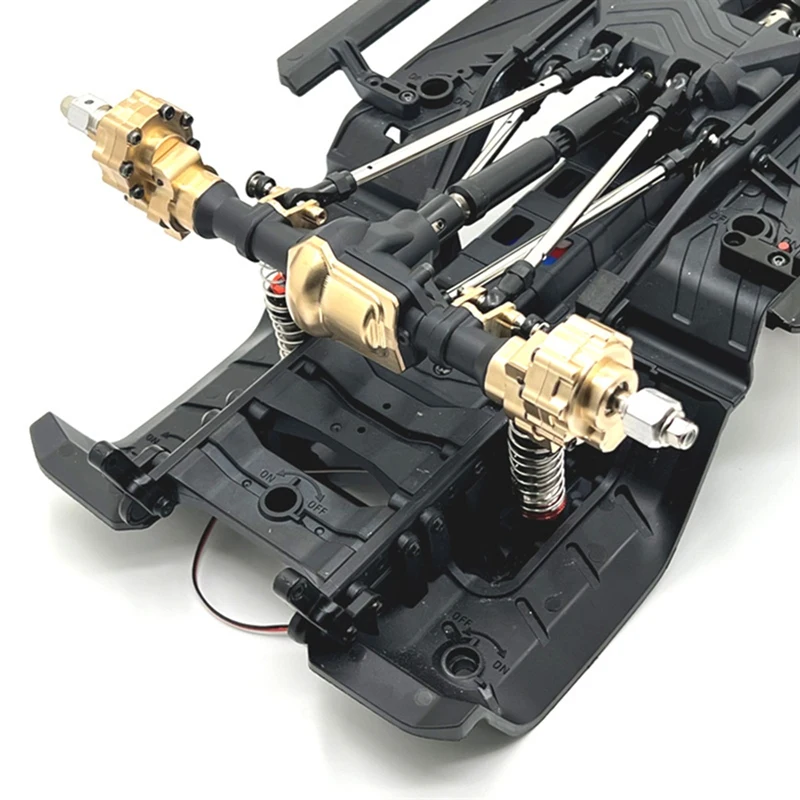 RC Car Upgrade Brass Rear Axle Rear Cover Set For TRAXXAS 1/10 TRX4 HUANGBO 1/10 R1001 R1002 R1003 RC Car Toy Parts